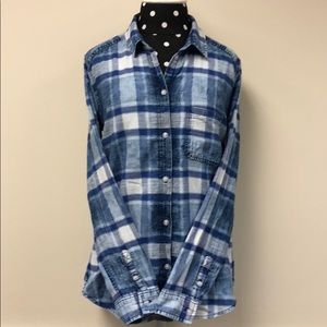 American Eagle Plaid Boyfriend Shirt